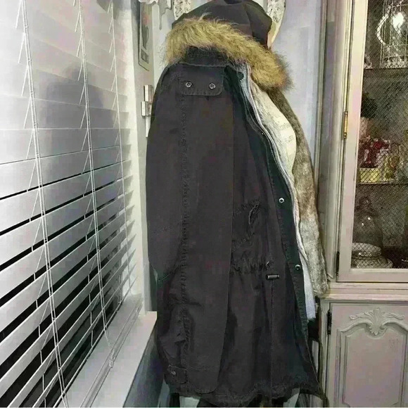 Express Army green utility jacket with detachable hood and inner faux fur vest - Picture 10 of 14